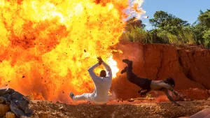 Imagen episódica de la serie Mad Dogs.