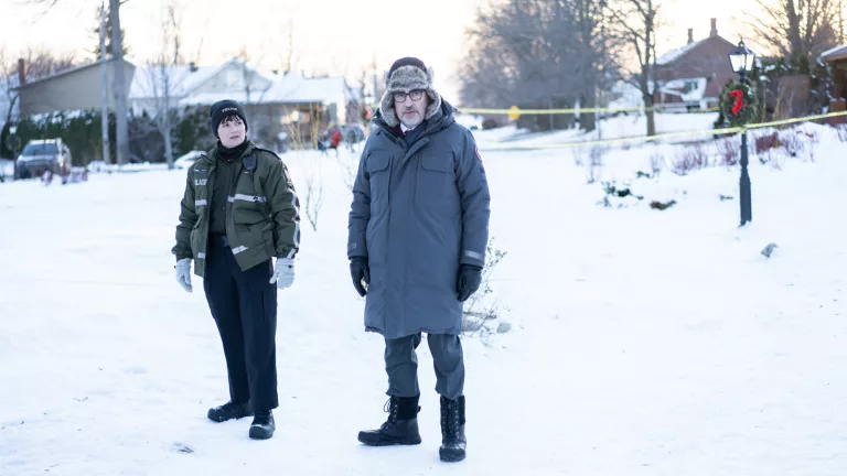 Imagen del primer episodio de Three Pines.