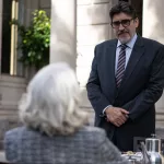 Imagen del episodio de la serie Three Pines.