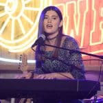 Imagen del tercer episodio de Monarch.